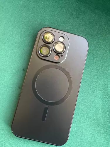 Customer photo review of iPhone Metal Case with Camera Guard