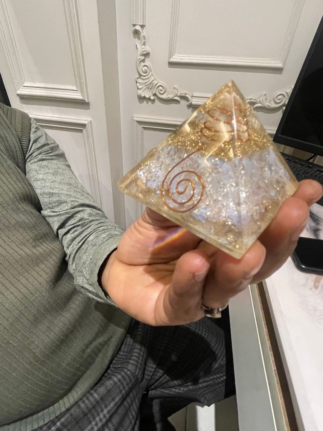 Customer photo review of Natural Selenite Orgone Pyramid For Energy Cleansing | Real Selenite / White Agate Orgonite Pyramid By Vastu Mandir