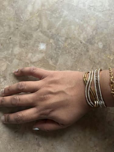 Customer photo review of Serpentine Shine Bracelets