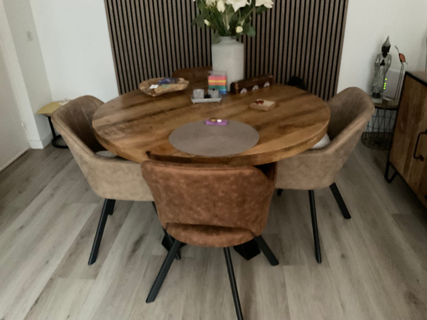 Customer photo review of Tenno draaibare stoel - Taupe