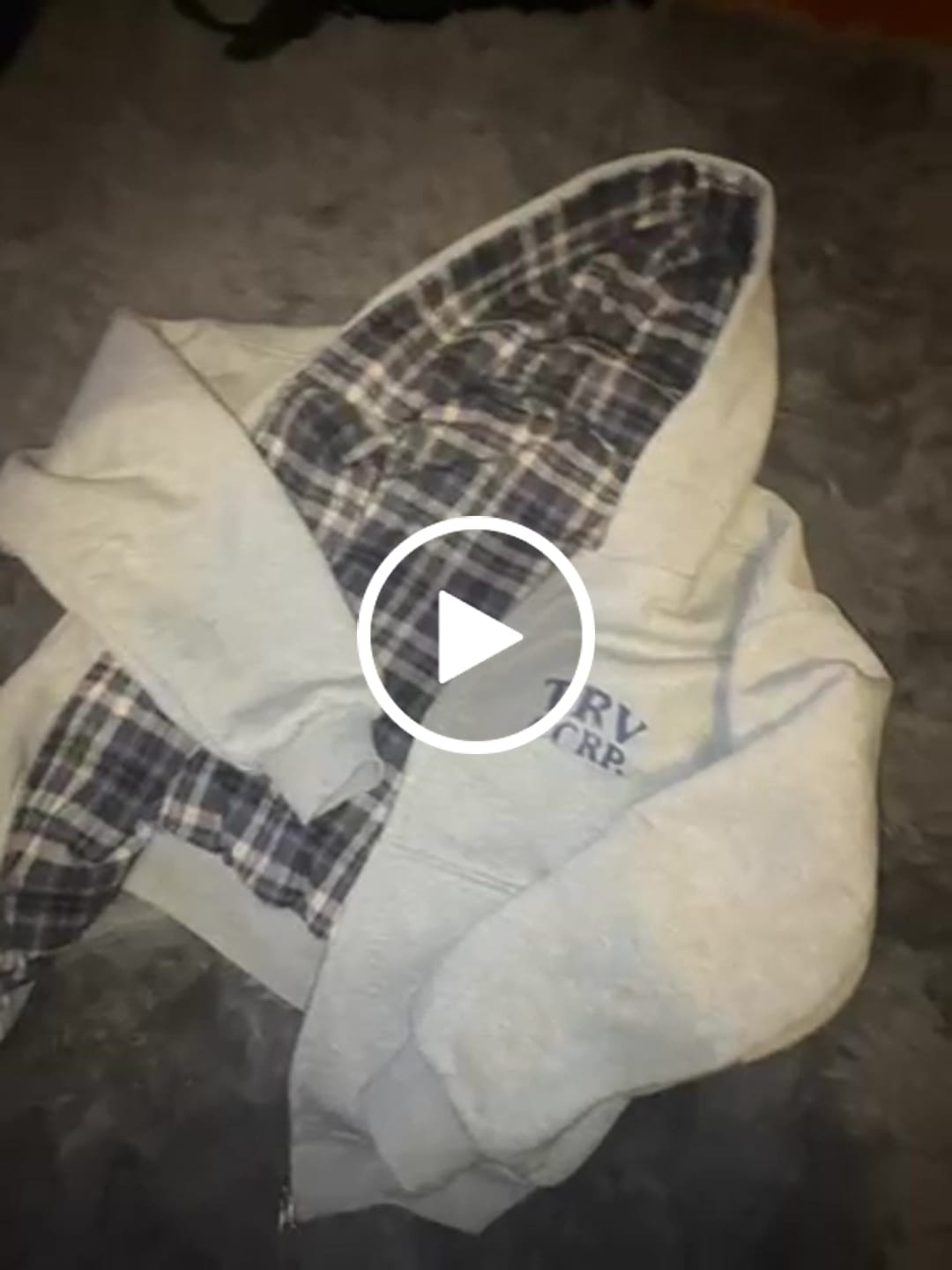 Customer video review of Reversible Flannel Zip-Hoodie Grey Blue