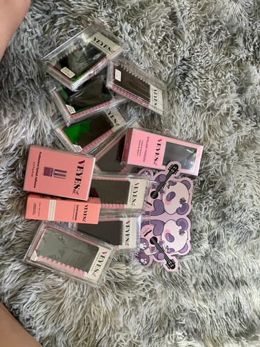 Customer photo review of Noir Fiber Tweezer Kit