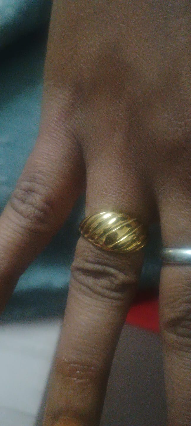 Customer photo review of Croissant Dome Ring