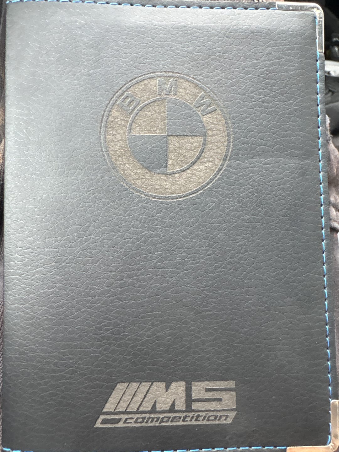 Customer photo review of Porte Carte Grise Personnalisé