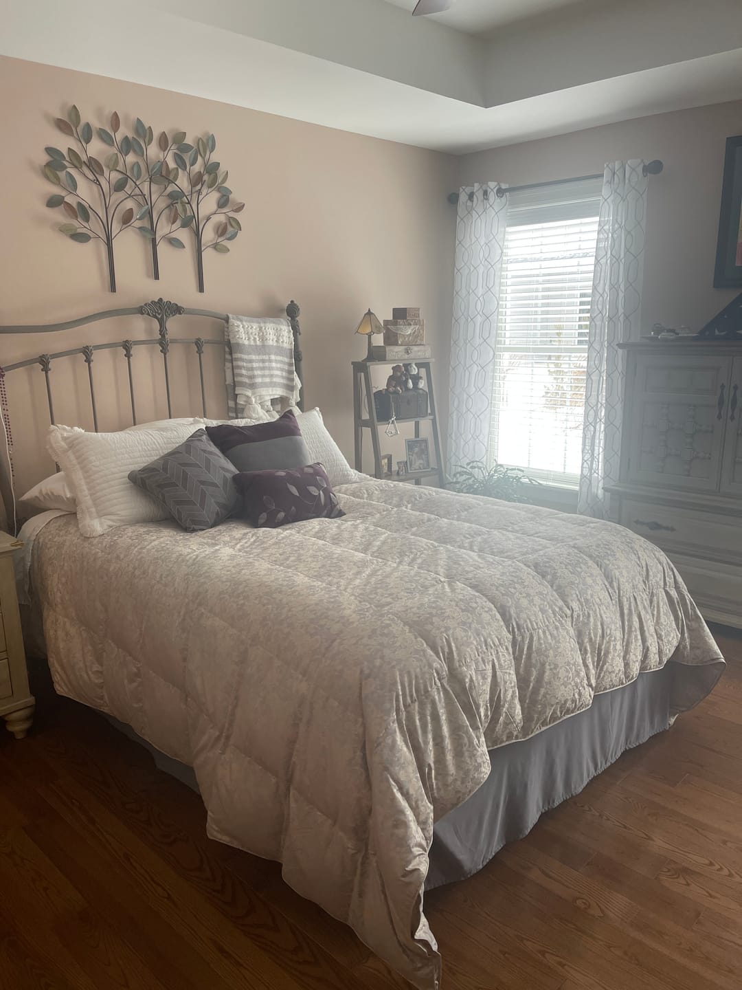 Customer photo review of Deluxe Silk Goose Down Comforter