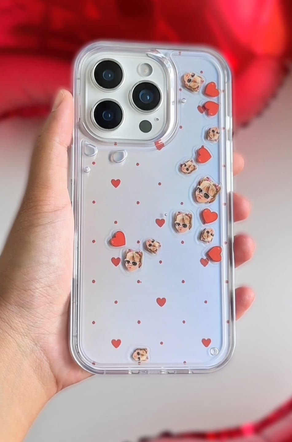 Customer photo review of Shaker Case™ 💧 with Custom Charms