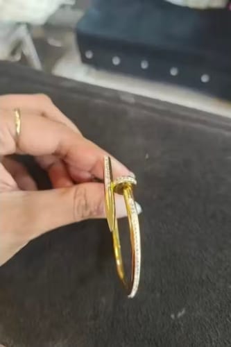 Customer photo review of Women Cubic Zirconia Gold-Plated Cubic Zirconia Bracelet
