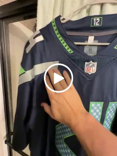 Customer video review of Men's Seattle Seahawks Marshawn Lynch #24 Navy Game Player Jersey