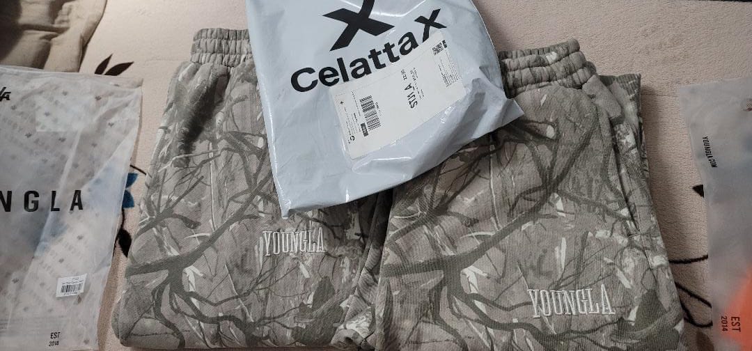 Customer photo review of 2133 - Tree Camo Baggy Sweats