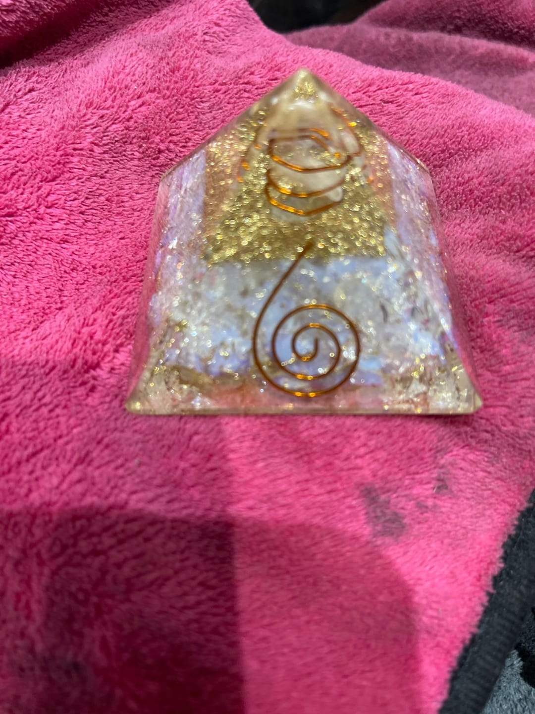 Customer photo review of Natural Selenite Orgone Pyramid For Energy Cleansing | Real Selenite / White Agate Orgonite Pyramid By Vastu Mandir