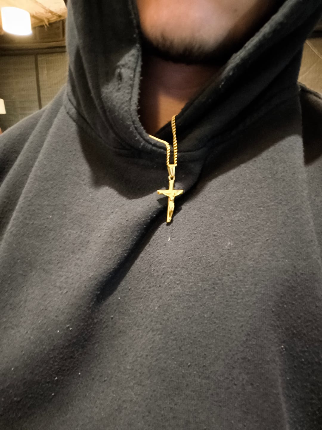 Customer photo review of Cross Minimal Pendant Oro