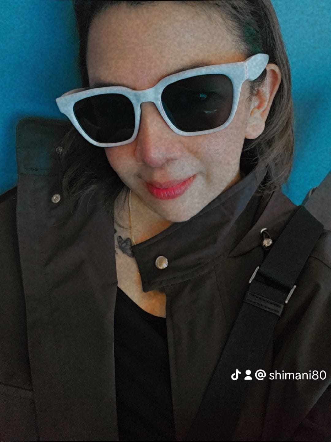 Customer photo review of FREE Sunglasses Leather Pouch + Suede Microfiber Cloth (Worth RM24.90)