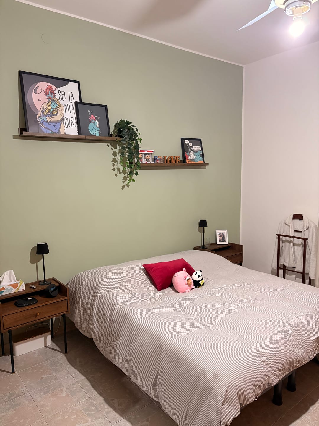 Customer photo review of Cornice in legno