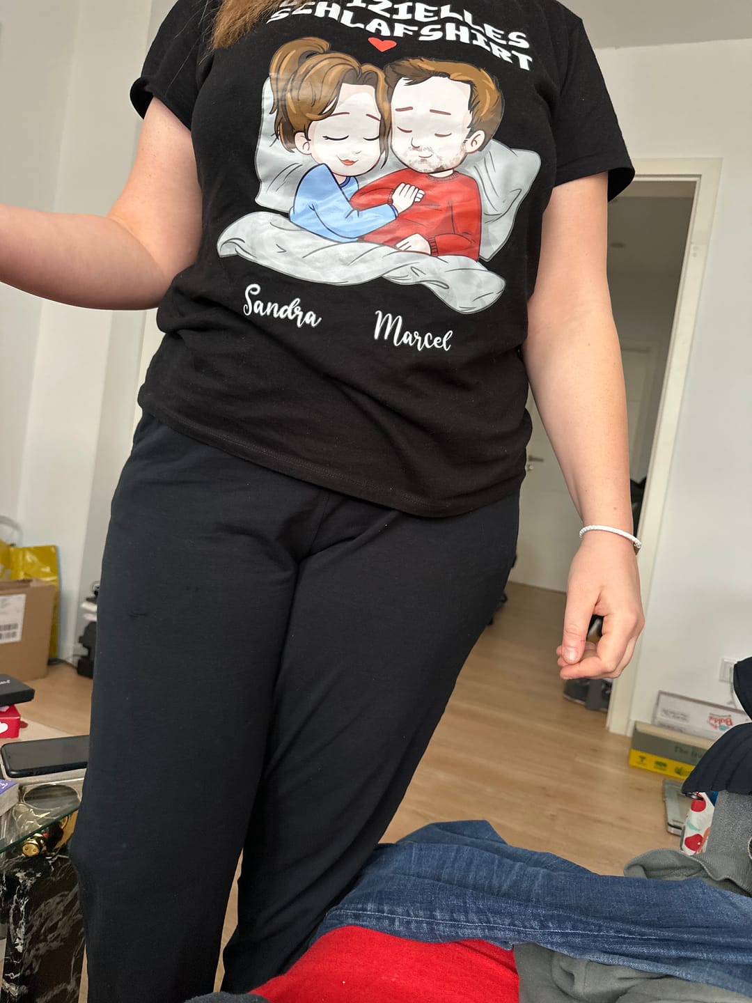 Customer photo review of Offizielles Schlafshirt - Personalisiertes T-Shirt für Paare