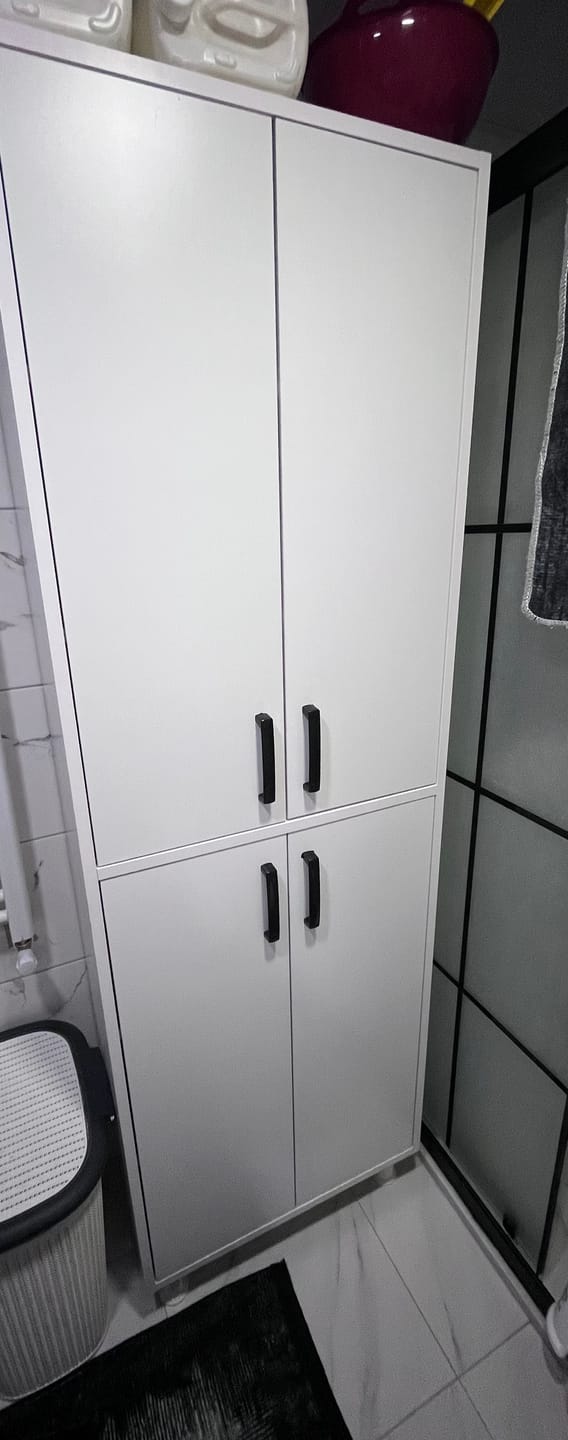 Customer photo review of Rani F1 Çok Amaçlı Dolap 4 Kapaklı 6 Raflı Banyo Kiler Mutfak Dolabı Beyaz M4