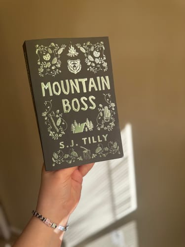 Customer photo review of good girl book club subscription