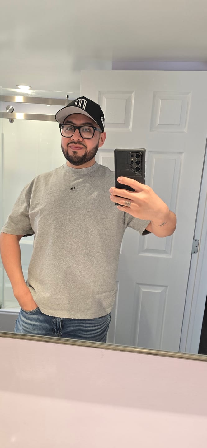 Customer photo review of 4153 - Elevated Essentials - Relaxed Tee