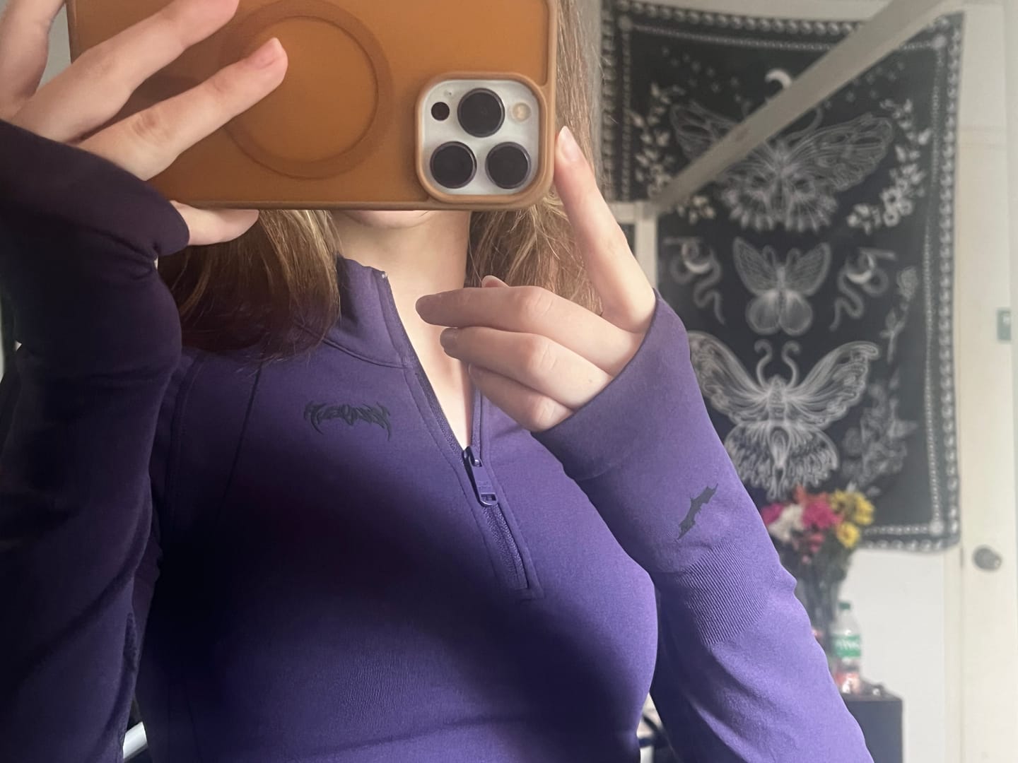 Customer photo review of W5197 Batman Seamless Pullover