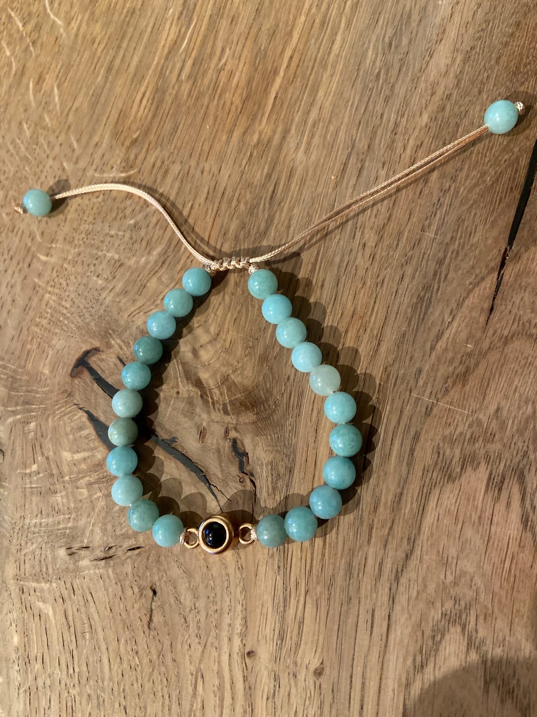 Customer photo review of Personalisiertes Perlen Armband mit Foto