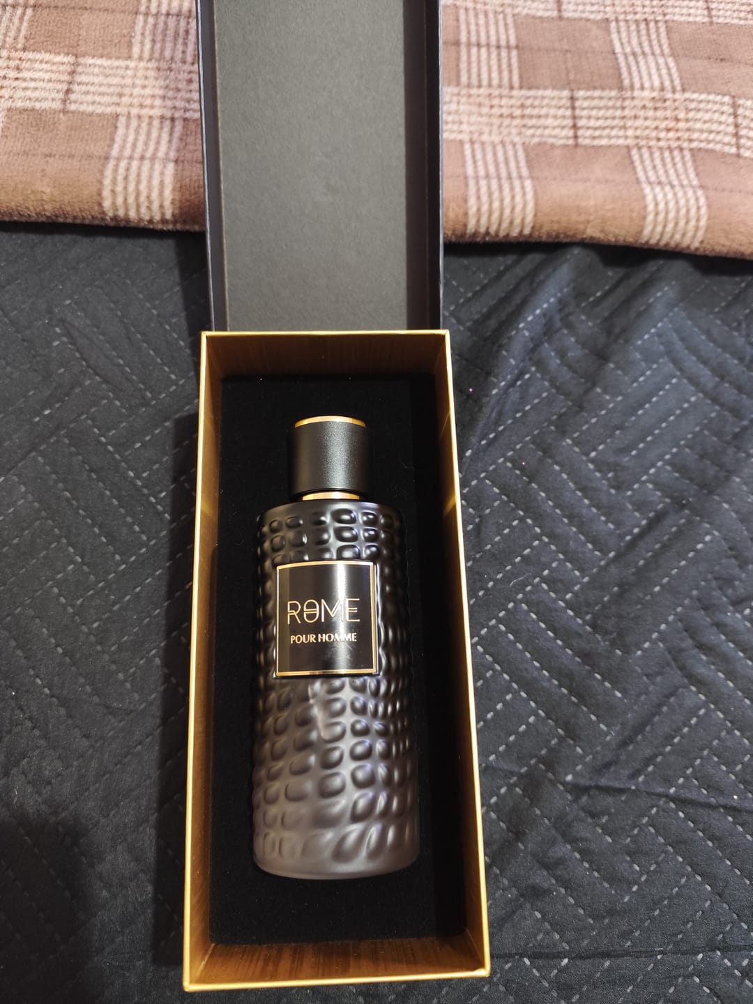 Customer photo review of Perfume BHARARA ROME Pour Homme 100 ML EDP