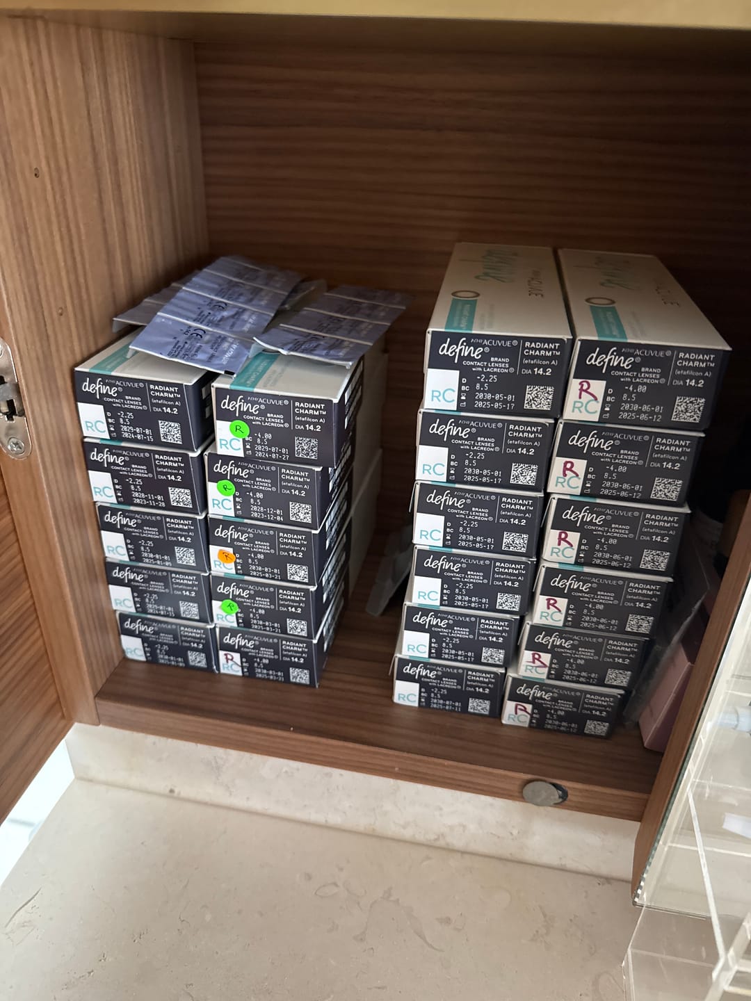 Customer photo review of 1-Day Acuvue Define | 4-Box Bundle Set