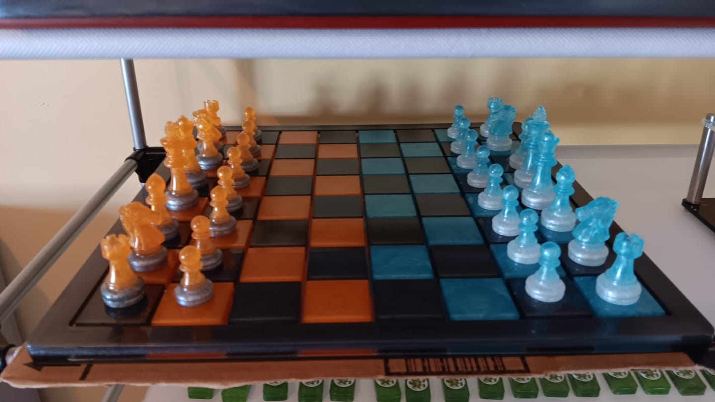 Customer photo review of 14.5x14.5x0.5" Medium Chess Board Silicone Mold With 1.5" Squares