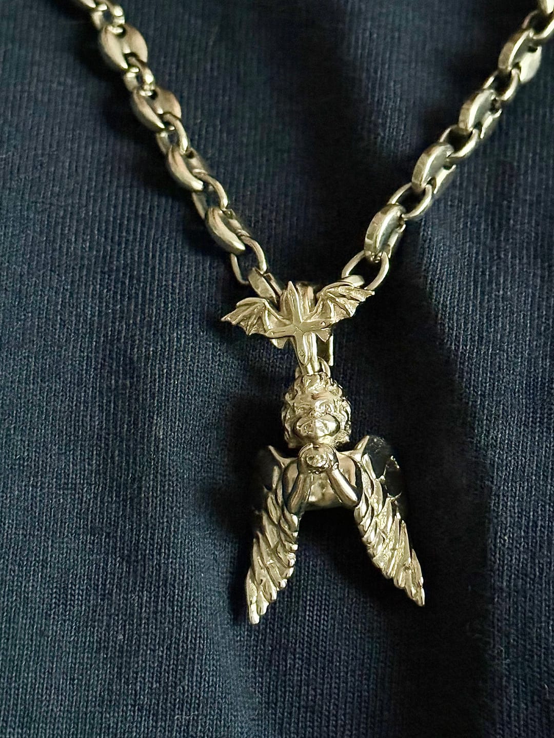 Customer photo review of 6MM MINI INFINITY CHAIN