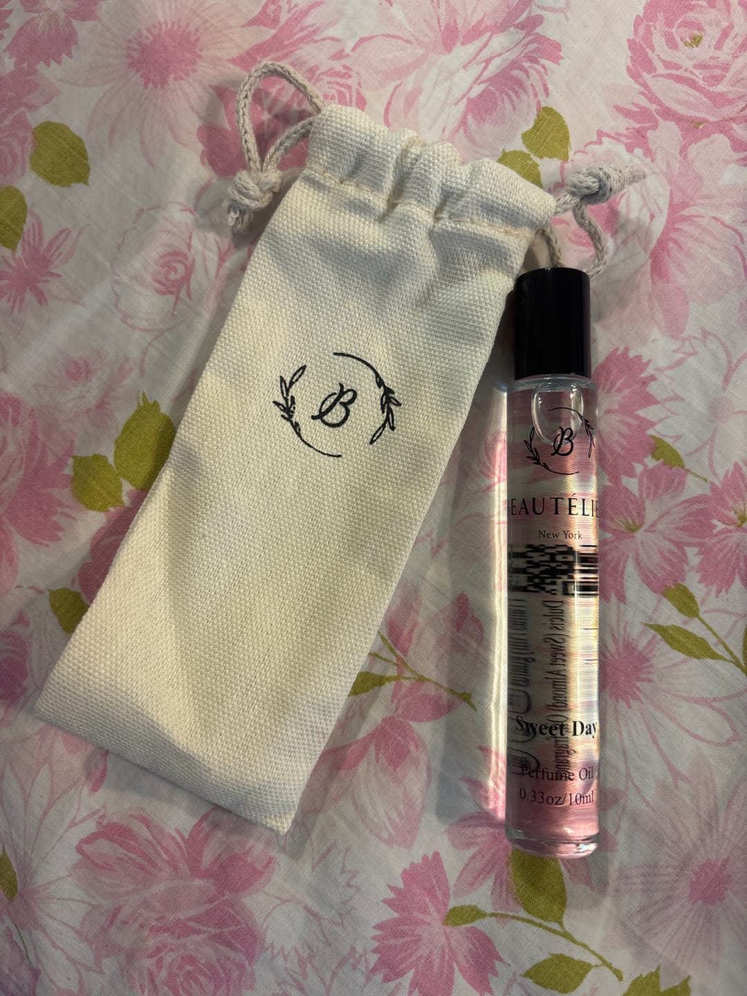 Customer photo review of Sweet Day Perfume Oil