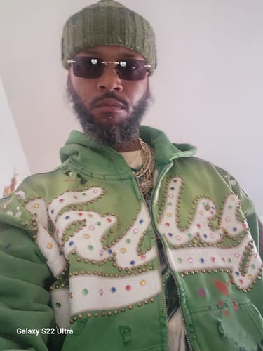 Customer photo review of Vale Forever Inferno Zip Up Hoodie Green