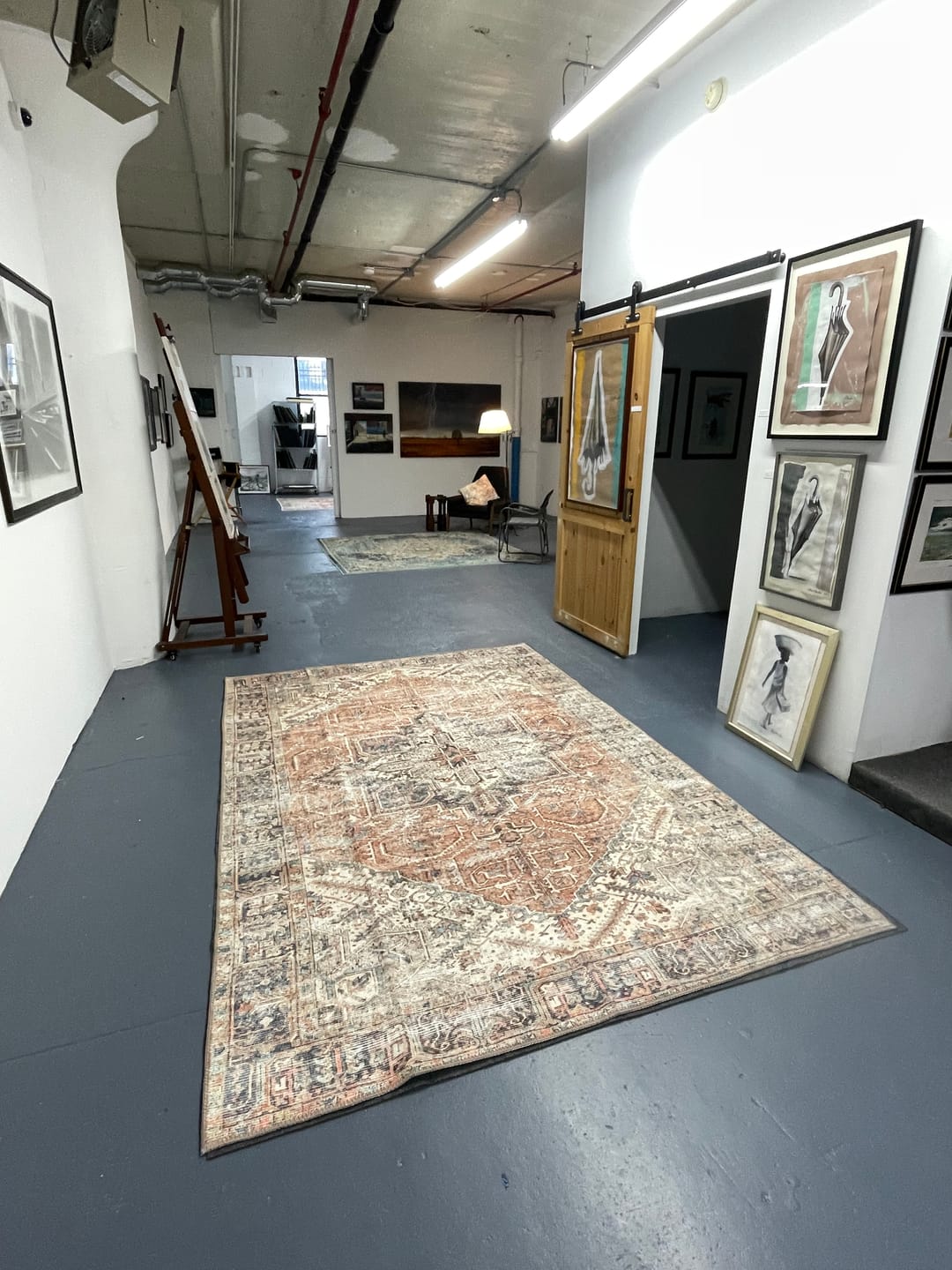 Customer photo review of Jezebel Classic Design Machine Washable in Beige Rug