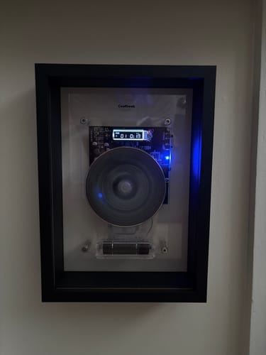 Customer photo review of M1 Music Frame CD Player