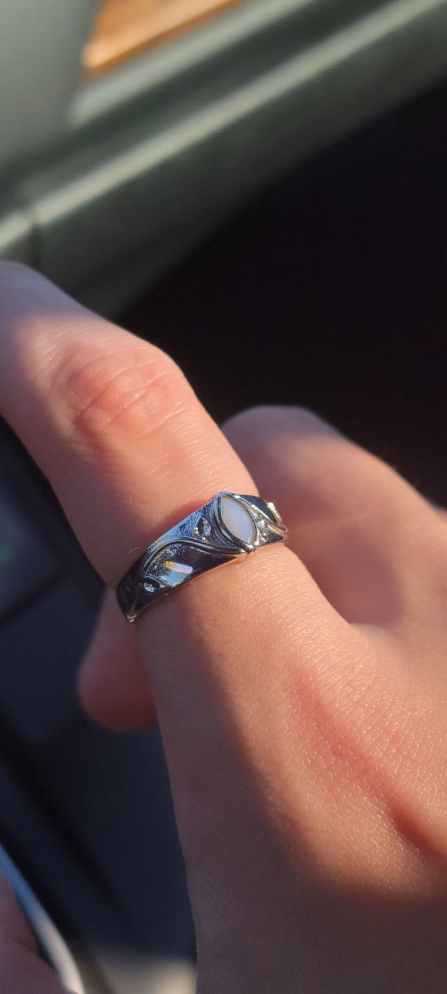 Customer photo review of BIRTHSTONE RING (JUNE)