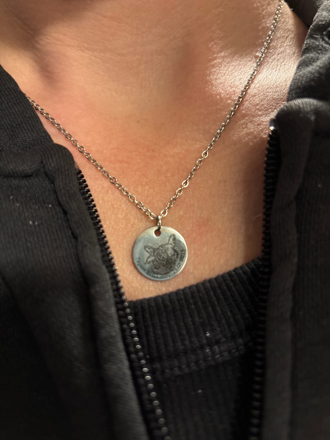 Customer photo review of Halskette mit Gravur