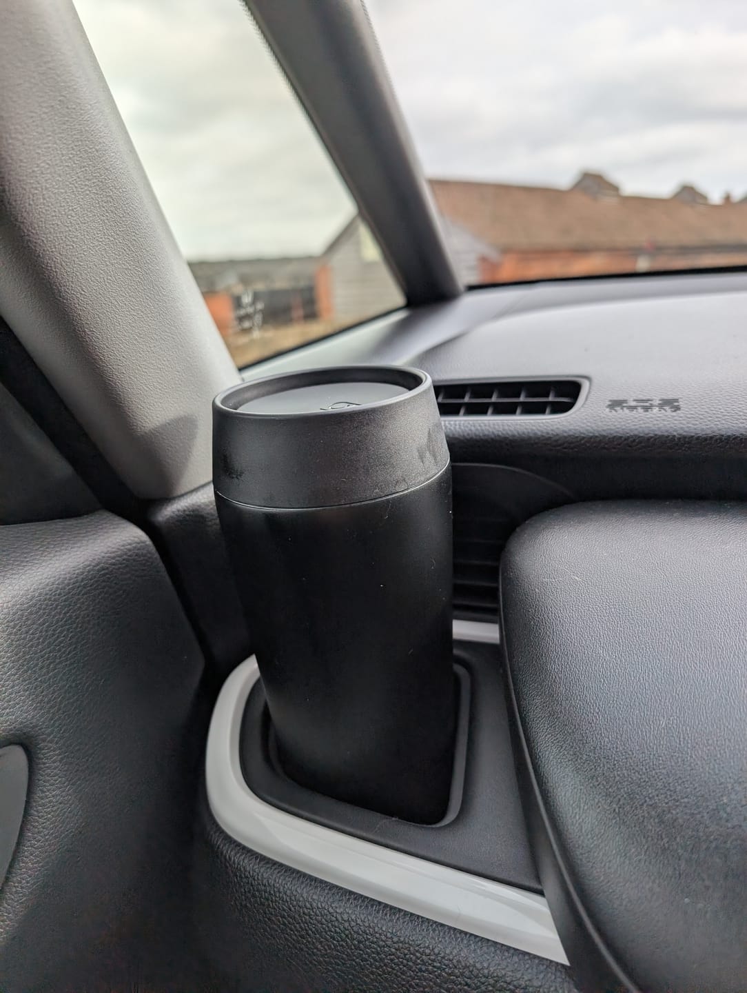 Customer photo review of bru Ceramic Travel Mug