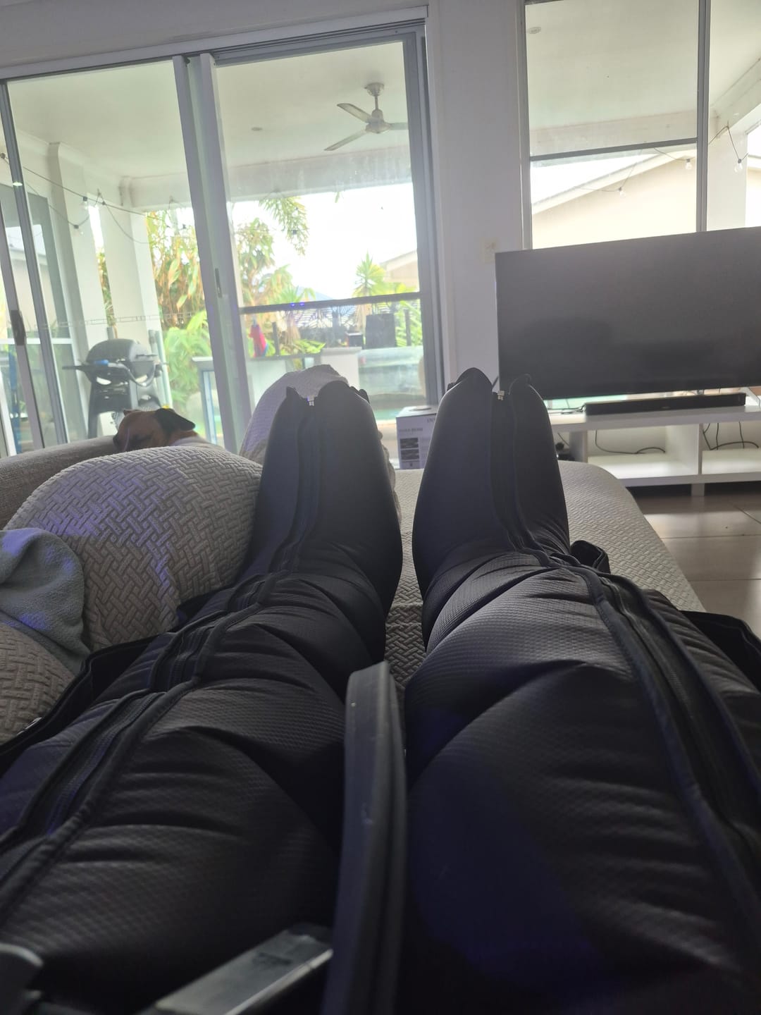 Customer photo review of RECHARGEABLE 6 Chamber Compression Boots 3.0