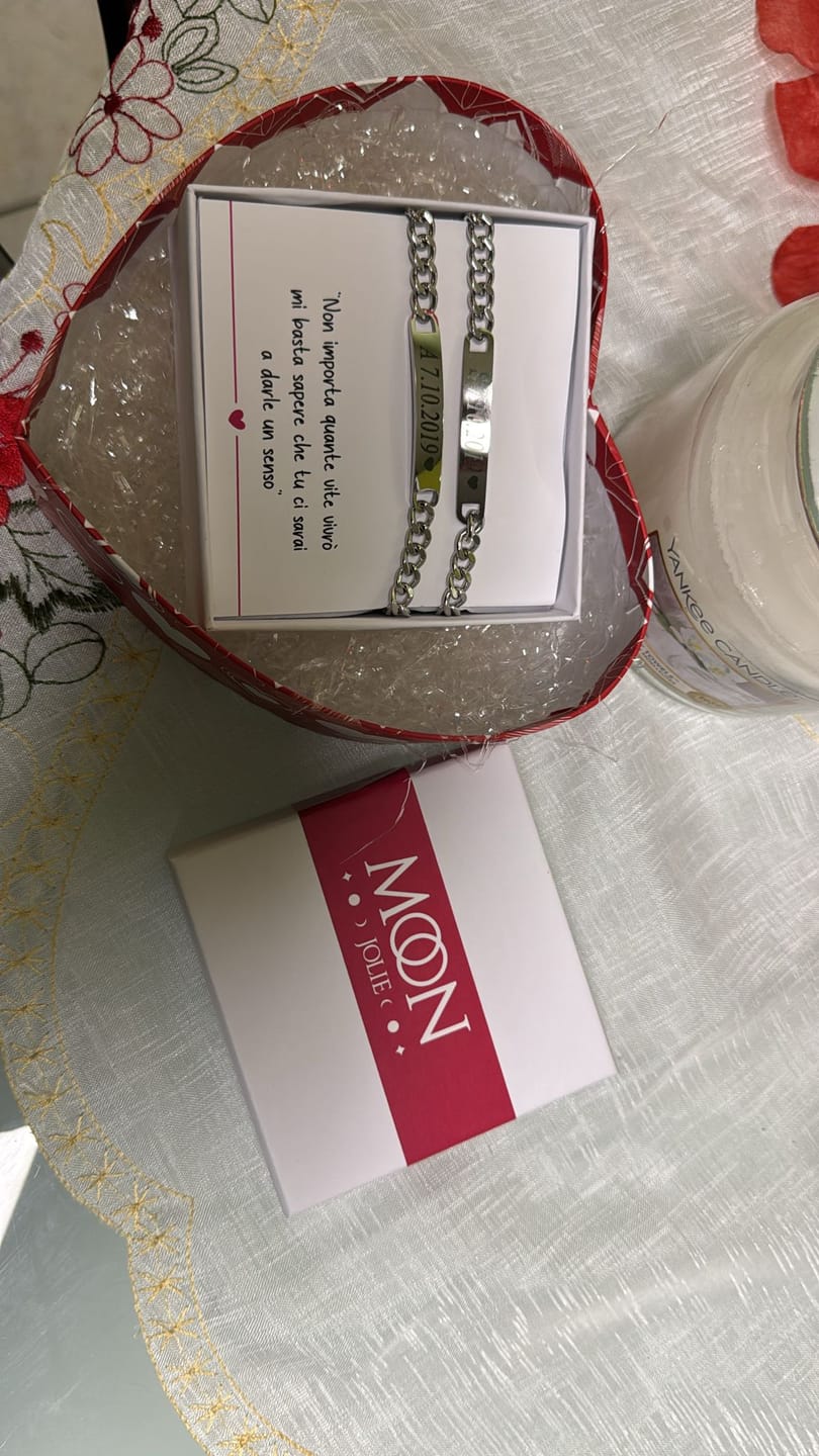Customer photo review of Bracciali per Coppia Personalizzati con Incisione ✦ Unione Eterna