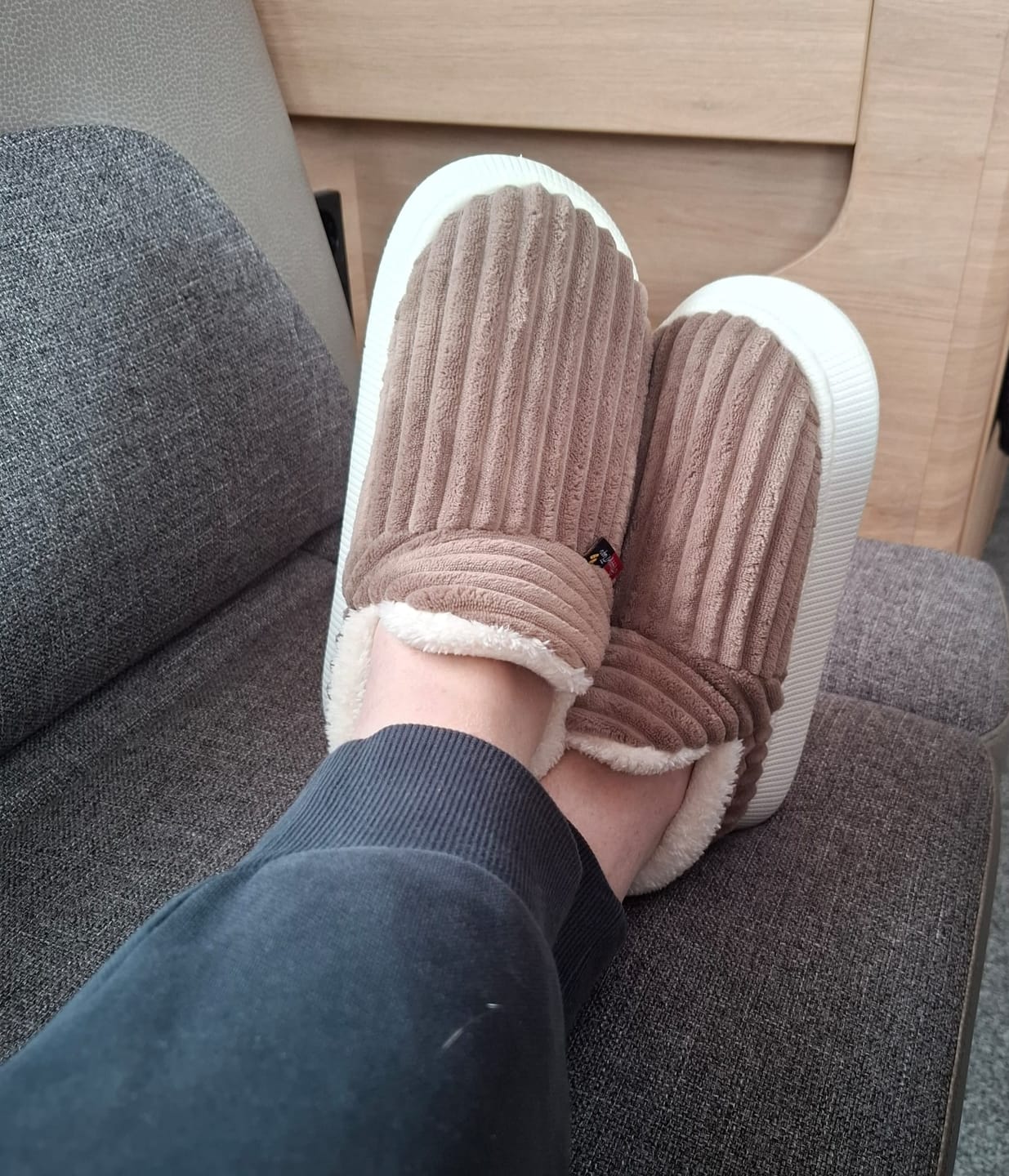 Customer photo review of HappyCozy