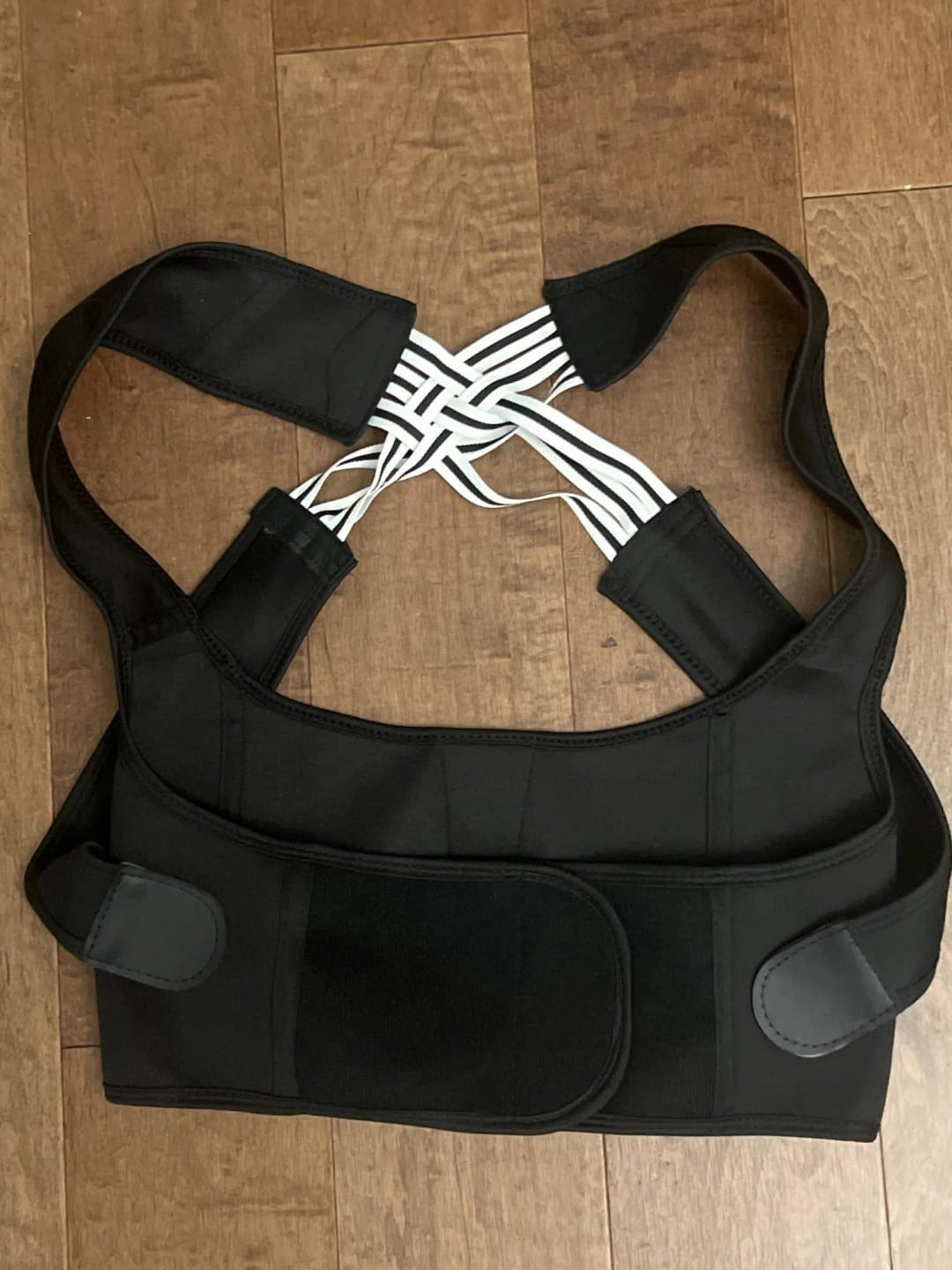 Customer photo review of ™/ CORRECTOR DE POSTURA ANTI-JOROBA Y FAJA LUMBAR