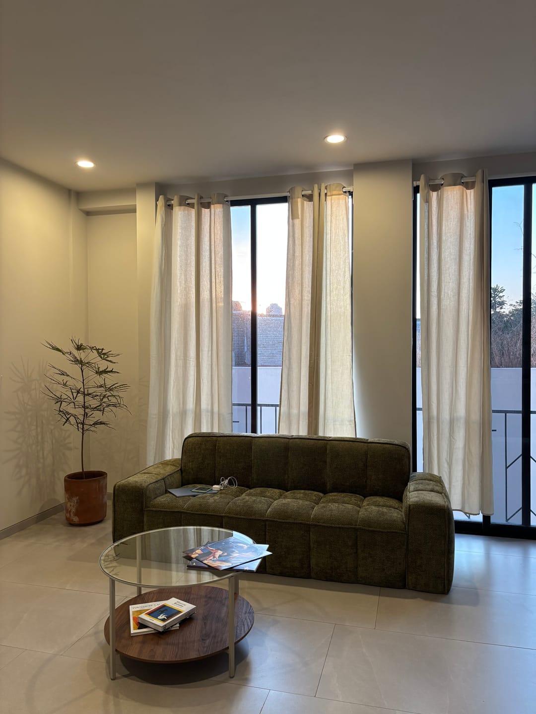 Customer photo review of Sofá Versalles 3 plazas