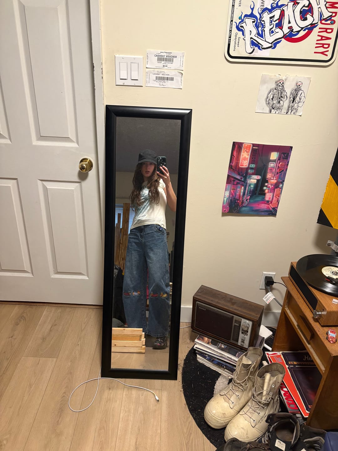 Customer photo review of Aelfric Eden Baggy Barrel Dog Jeans
