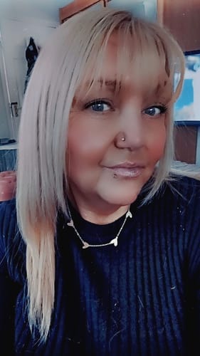 Customer photo review of Collana personalizzata con cuore inciso