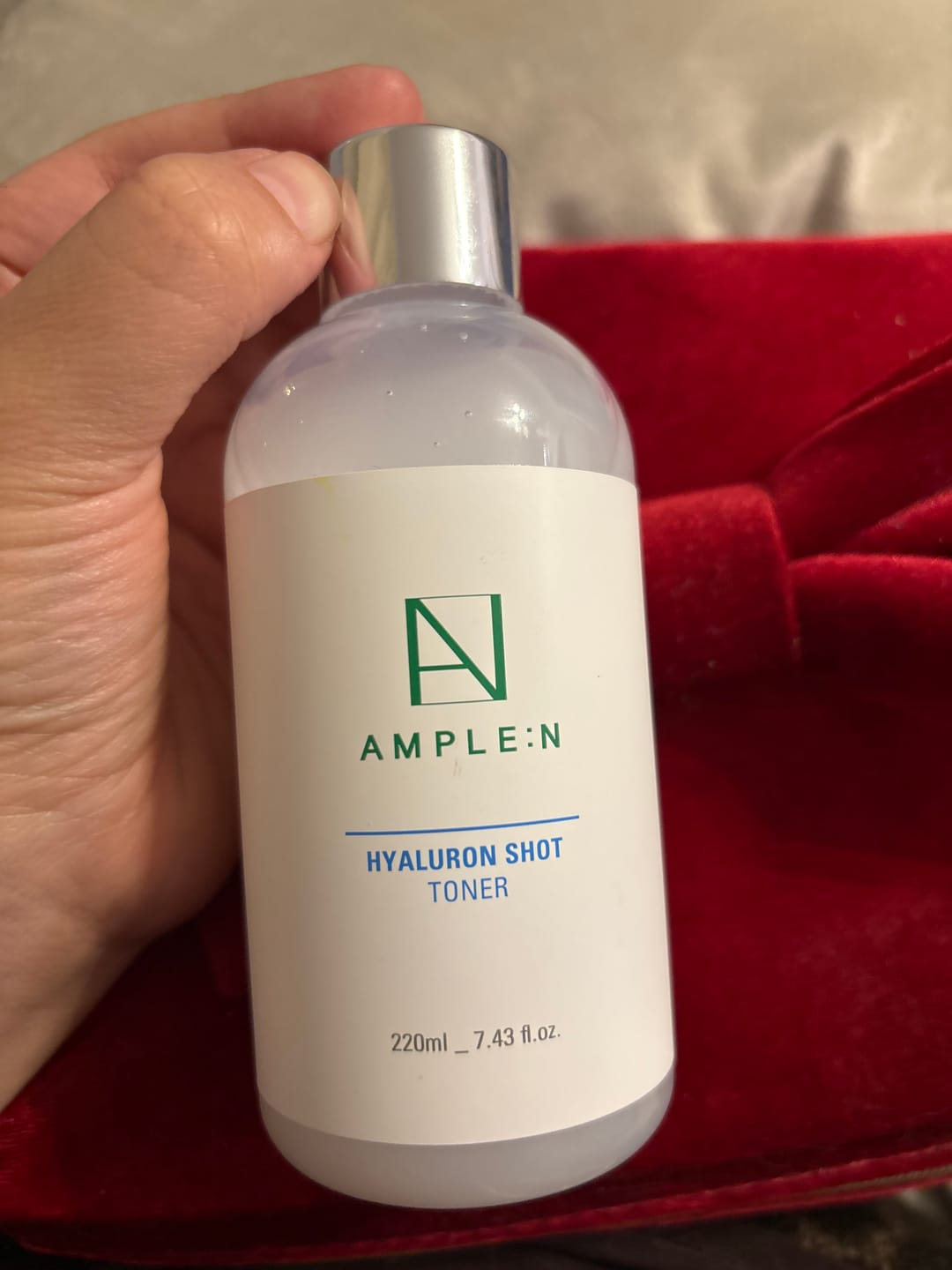 Customer photo review of Tónico Facial Hidratante Amplen Ácido Hialurónico 220ml
