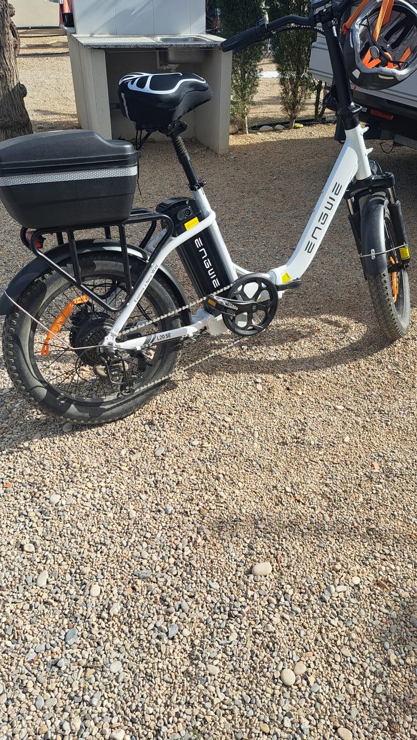 Customer photo review of Engwe L20 SE 250W 20" Foldable Electric Bike 561Wh Trekking Bike Step-through E-bike 36V 15.6Ah Battery