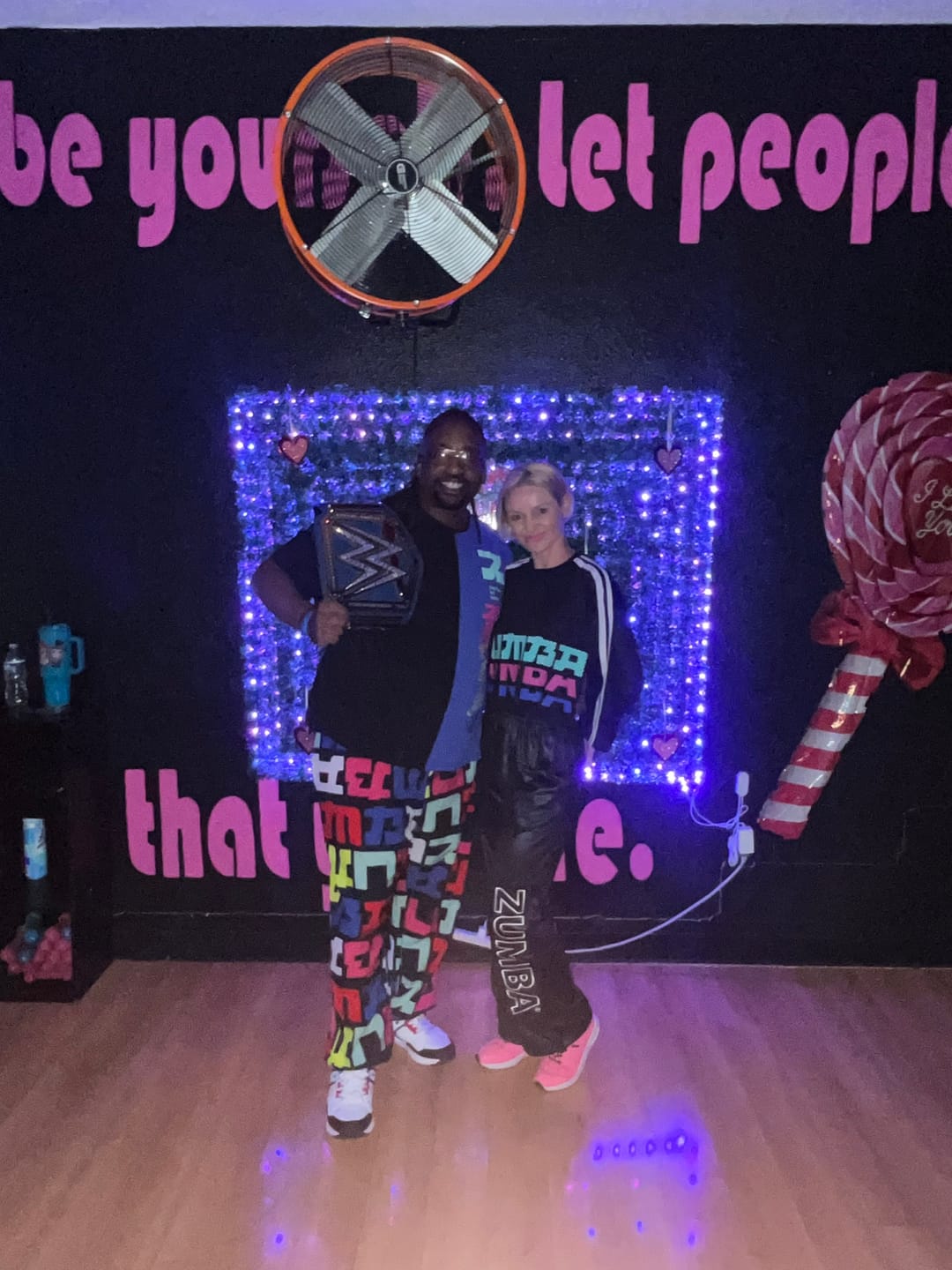 Customer photo review of Eastern Flavor Baggy Woven Pants
