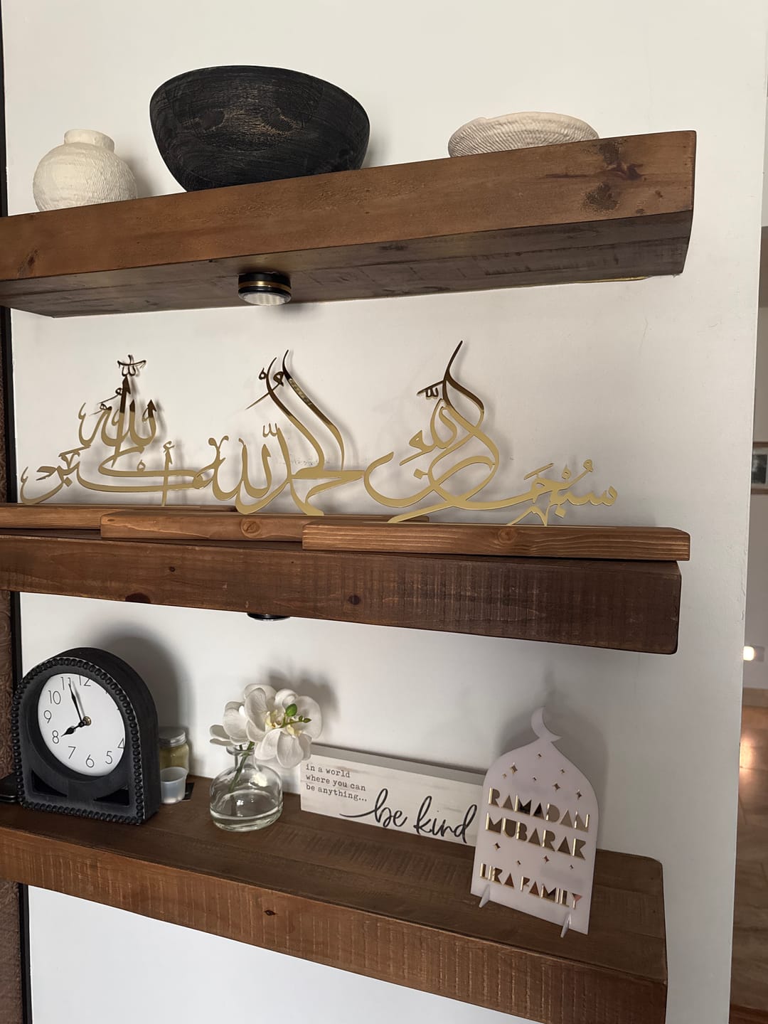 Customer photo review of Subhanallah Alhamdulillah AllahuAkbar Arabic Islamic Tabletop Decor