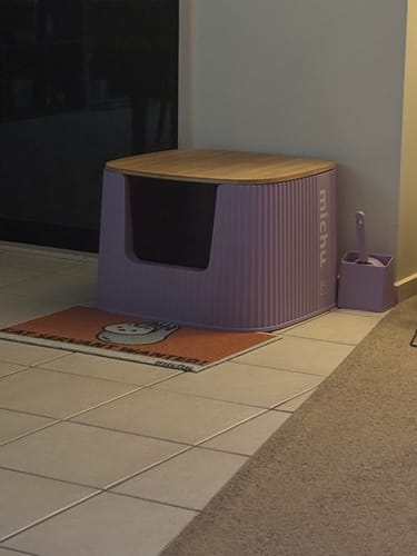 Customer photo review of Michu XXL Stella Deluxe Cat Litter Box - Spacious Design