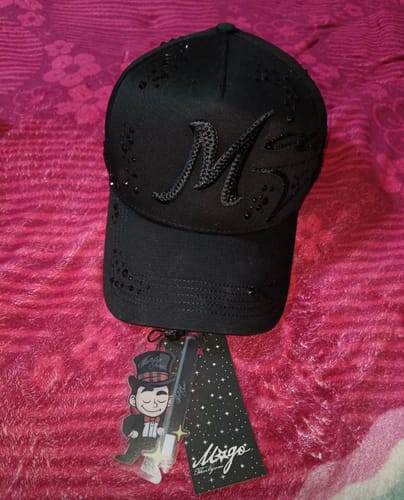 Customer photo review of 31 hats x el mago total black