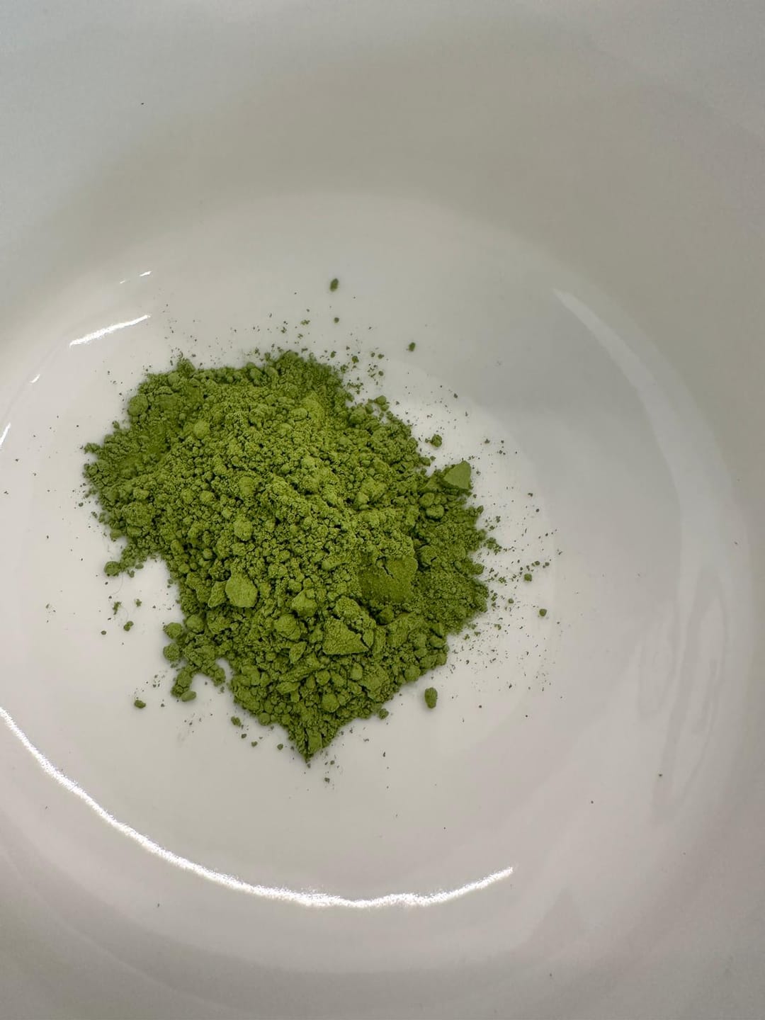 Customer photo review of BENBU Organic Matcha - Premium 100% Organic Japanese Matcha Powder 3.5 oz (100g) Bag