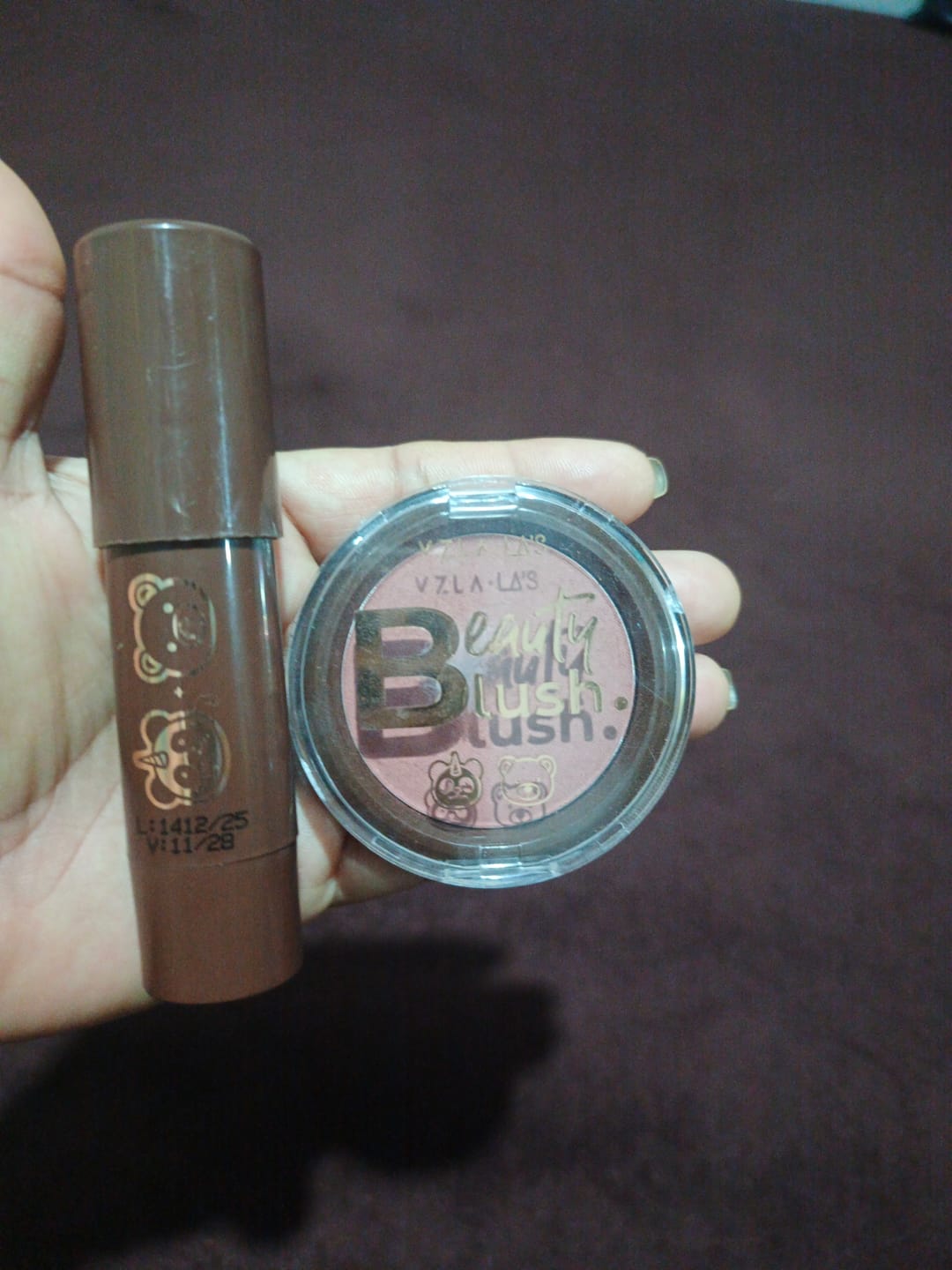 Customer photo review of Kit Blushes Red Mocha Vizzela + La's