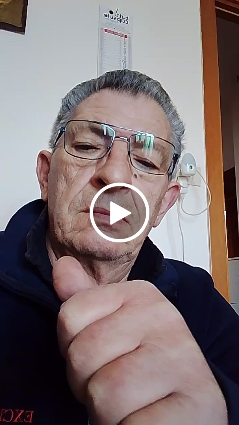 Customer video review of Sedia Massaggiante Comfort